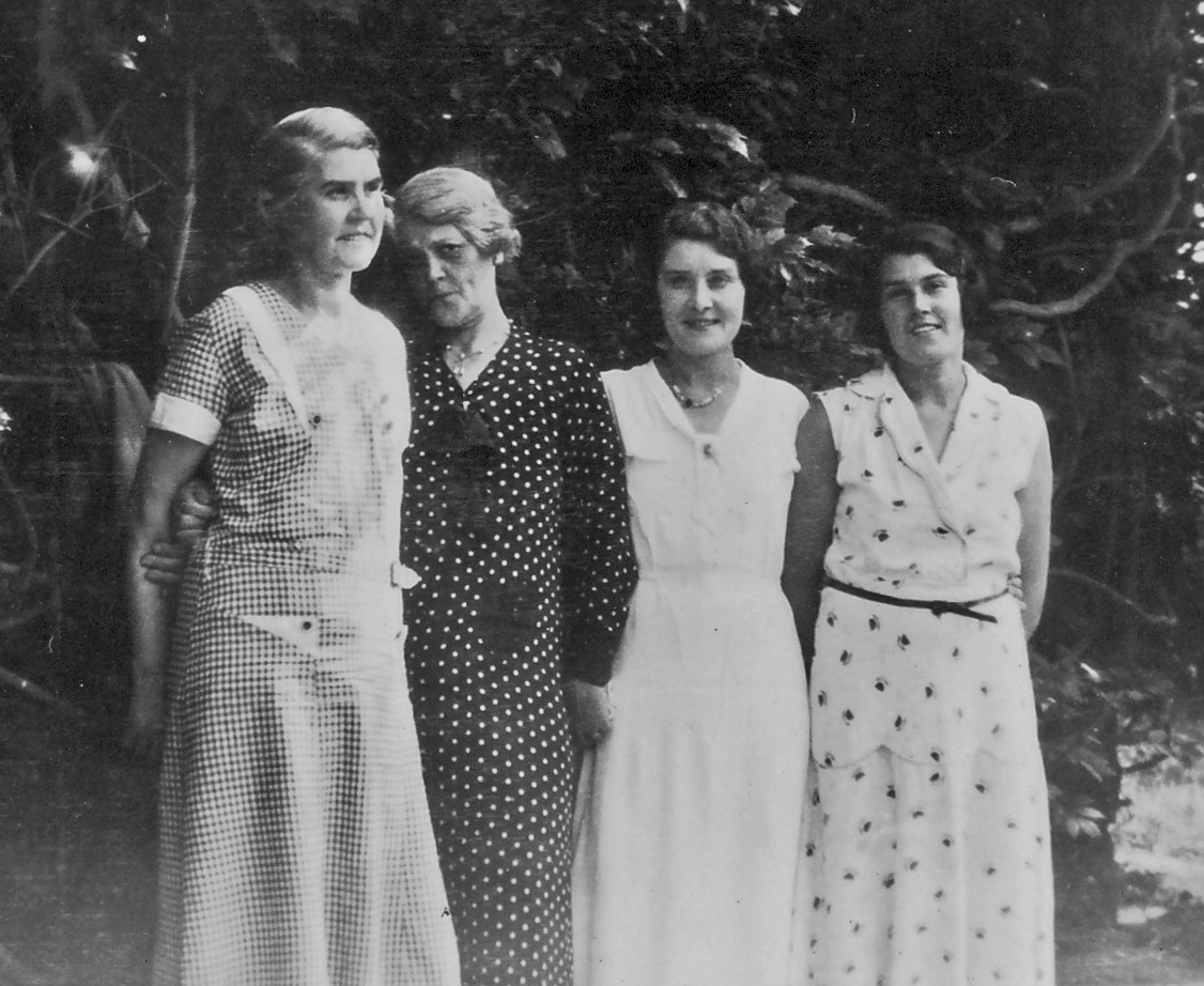 Het, Alice Mary, Alice junior, Vashti in 1934