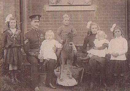 Harry and the children c1912