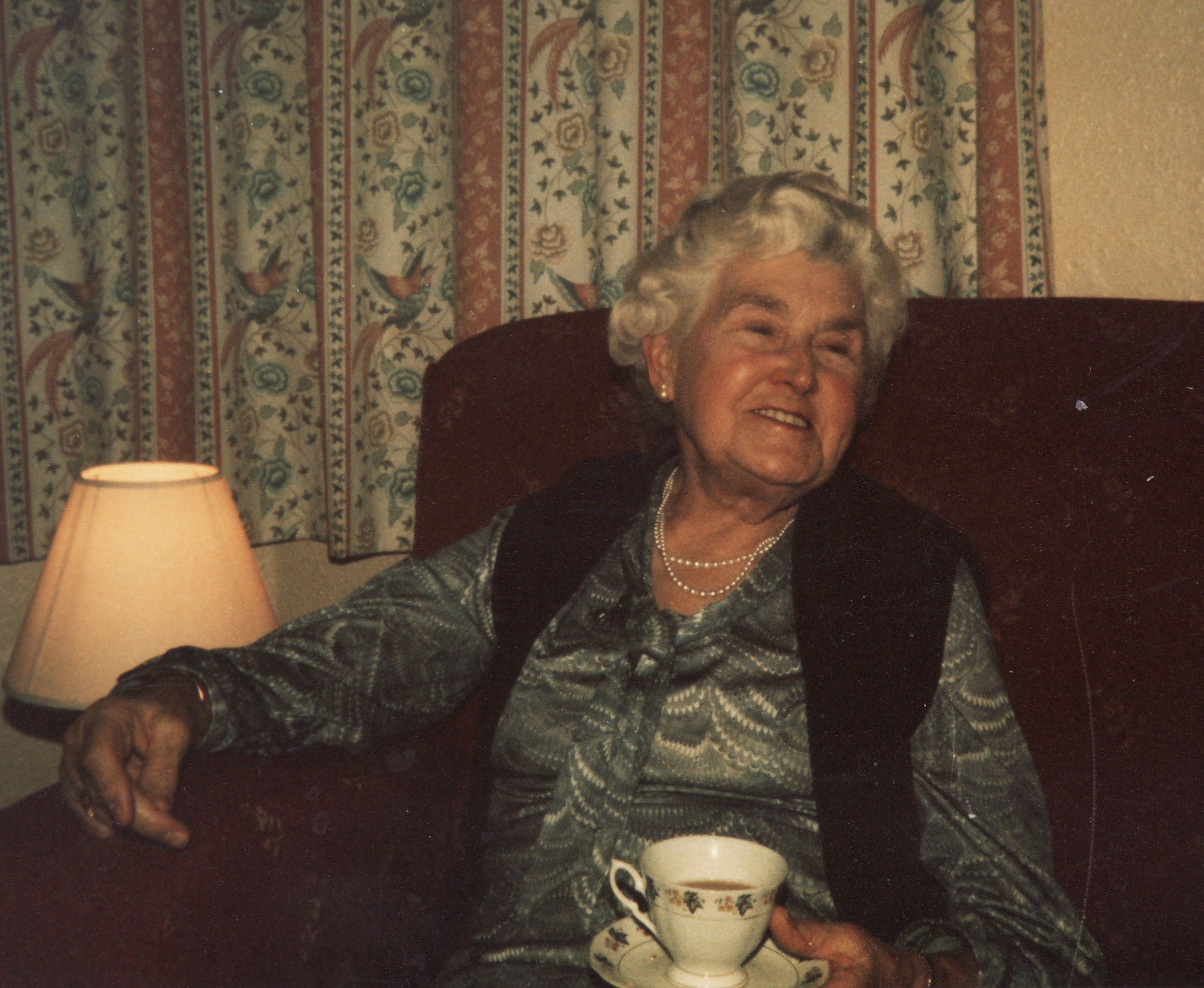 Vashti, New Year 1984